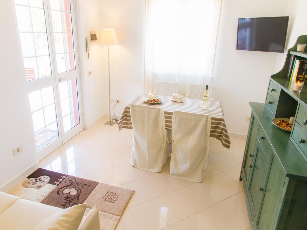 Gelso Bianco Apartments Campofelice di Roccella Kültér fotó
