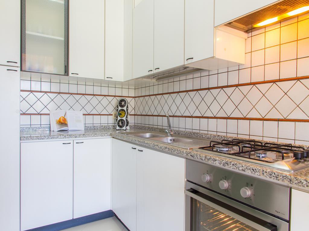 Gelso Bianco Apartments Campofelice di Roccella Kültér fotó