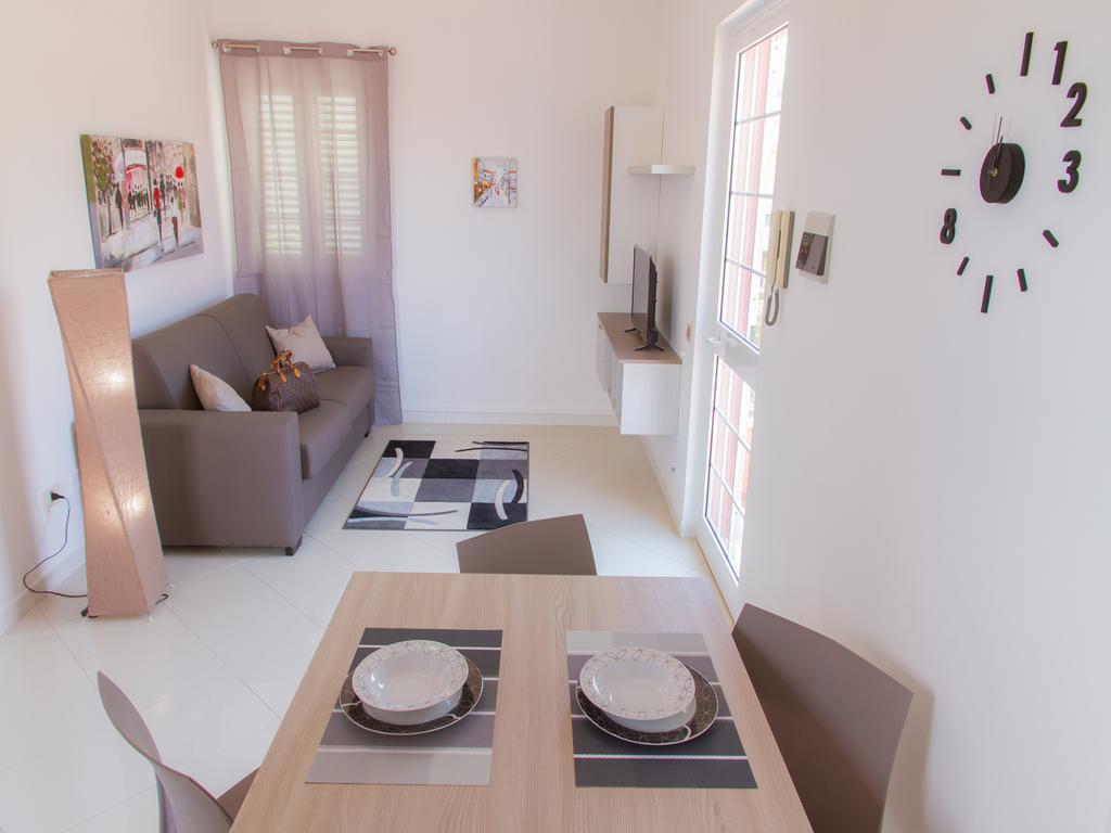 Gelso Bianco Apartments Campofelice di Roccella Kültér fotó