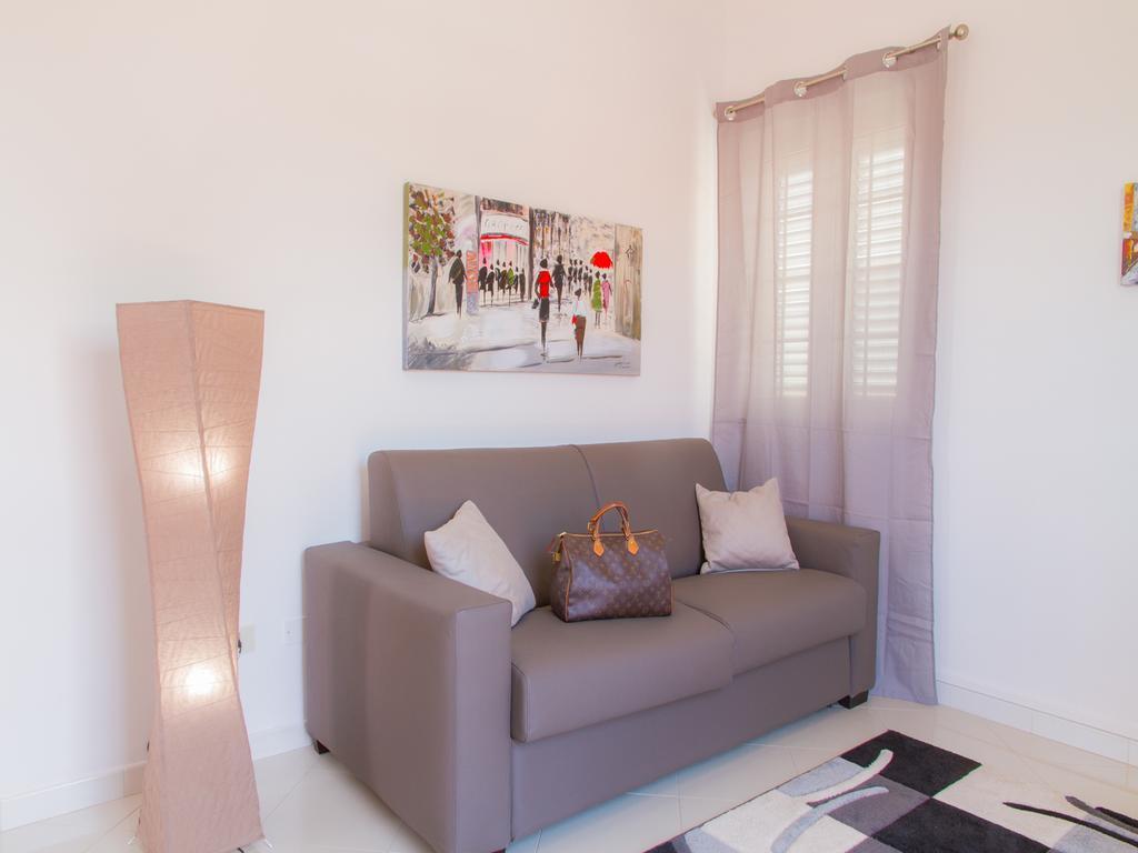 Gelso Bianco Apartments Campofelice di Roccella Kültér fotó